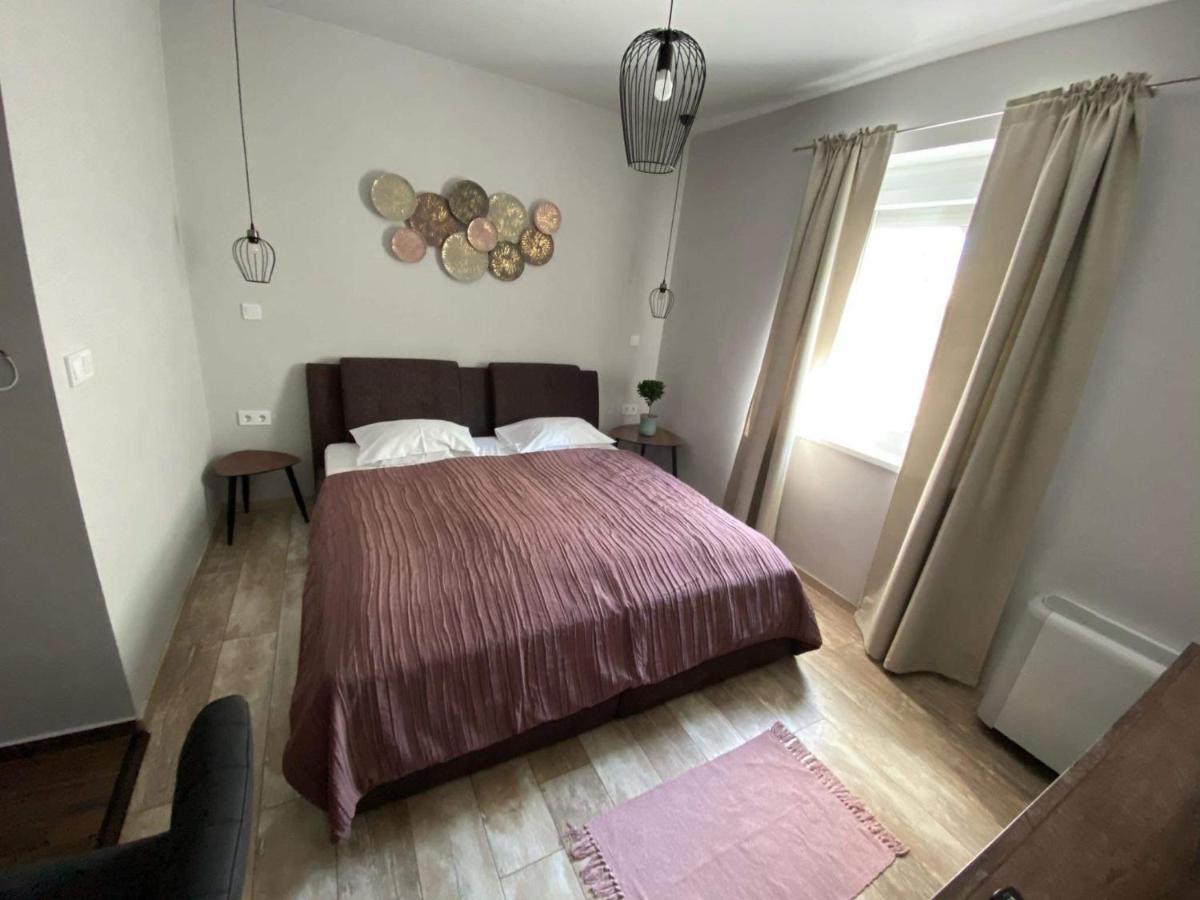 Balkon Apartmanhaz Panzio Balatonfüred Dış mekan fotoğraf