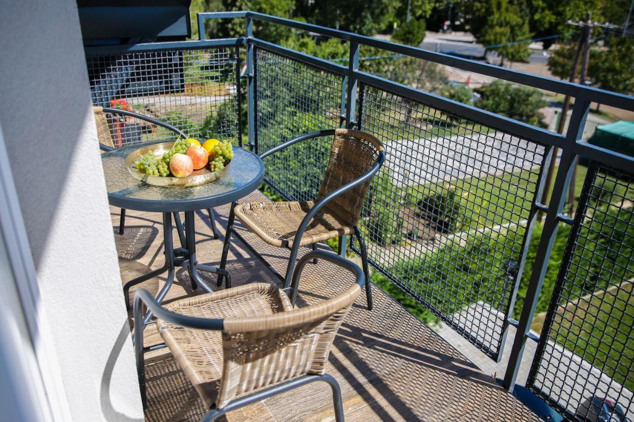 Balkon Apartmanhaz Panzio Balatonfüred Dış mekan fotoğraf