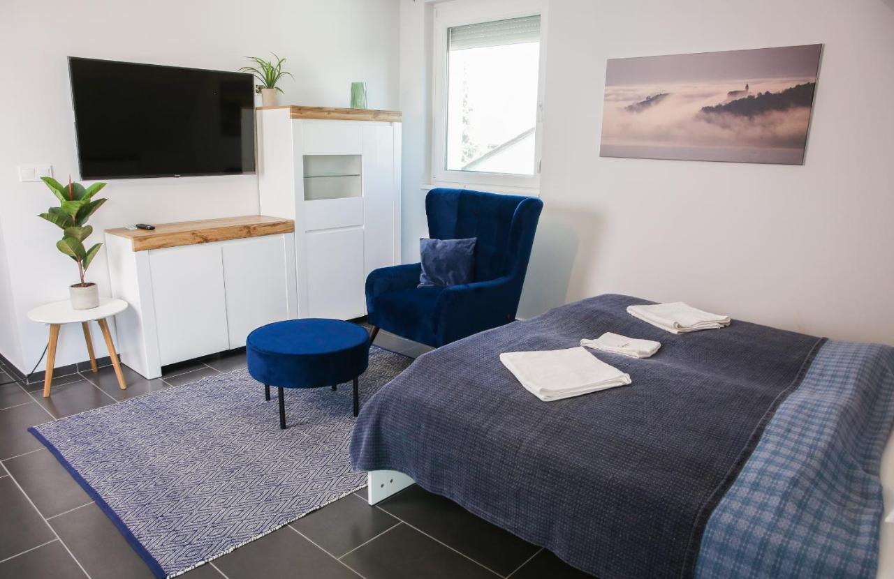 Balkon Apartmanhaz Panzio Balatonfüred Dış mekan fotoğraf
