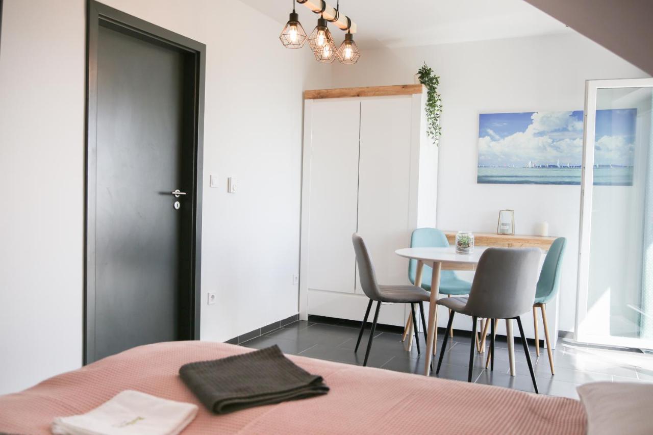 Balkon Apartmanhaz Panzio Balatonfüred Dış mekan fotoğraf
