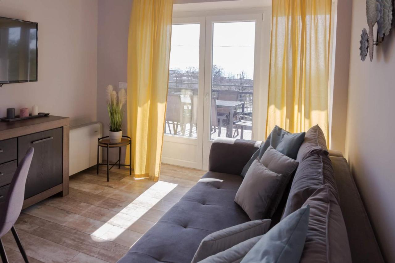 Balkon Apartmanhaz Panzio Balatonfüred Dış mekan fotoğraf
