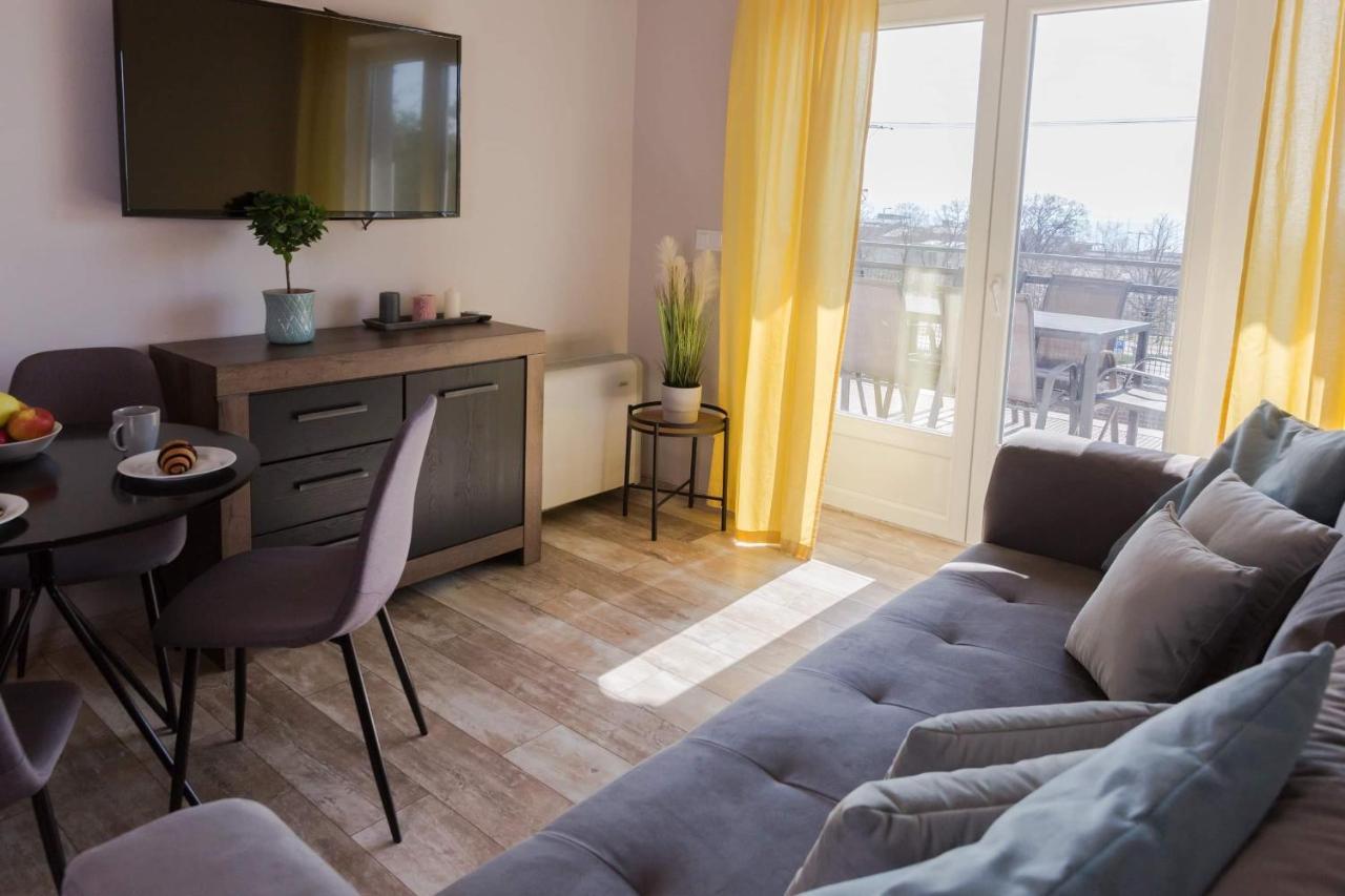 Balkon Apartmanhaz Panzio Balatonfüred Dış mekan fotoğraf