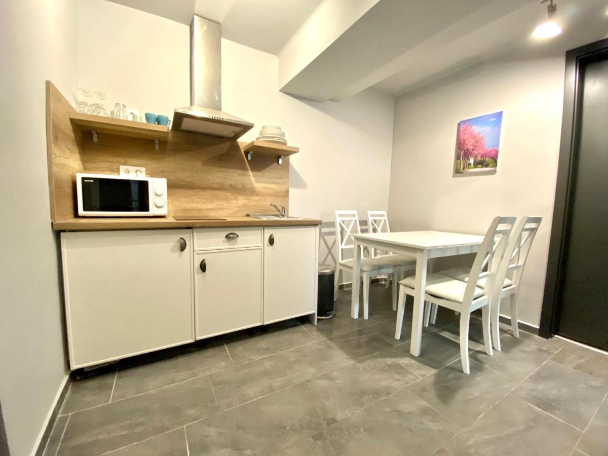 Balkon Apartmanhaz Panzio Balatonfüred Dış mekan fotoğraf